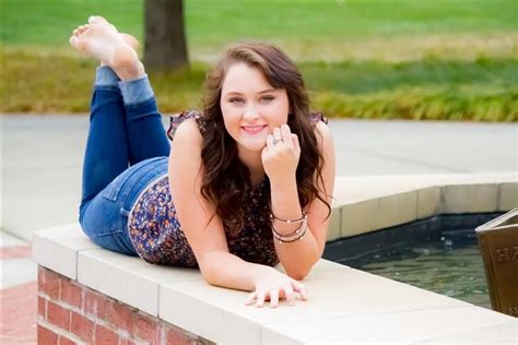 Senior Portrait Session by Flash Stone Photography | Beautiful girls ...