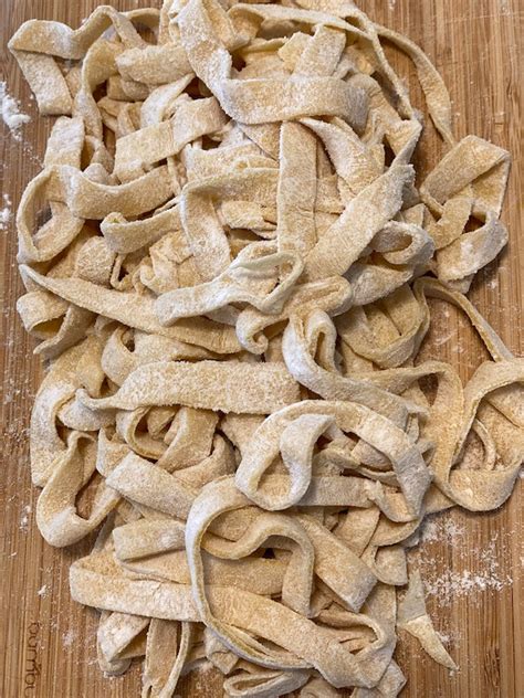 Homemade Fettuccine – Pottering In The Kitchen