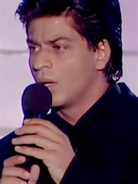 Filmfare Awards Recap: Watch Shah Rukh Khan’s emotional speech after ...