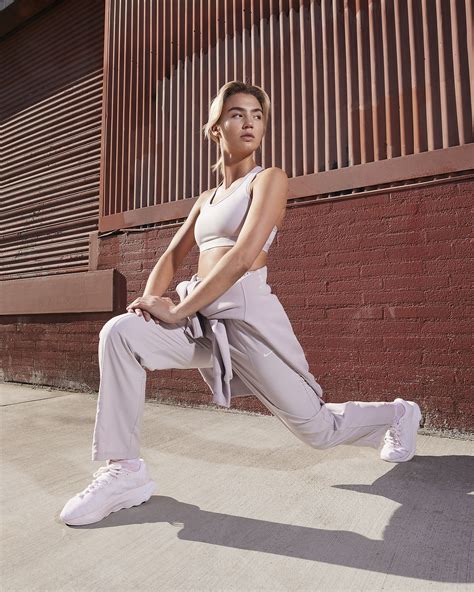 nike motiva walking shoes for women 1
