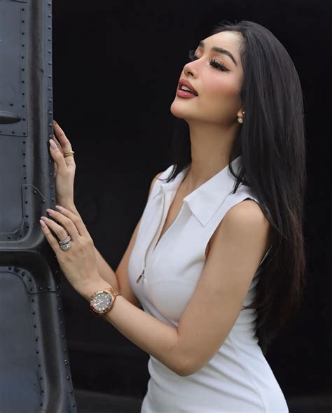 Francine Garcia – Most Beautiful Filipina Transgender Women Fashion