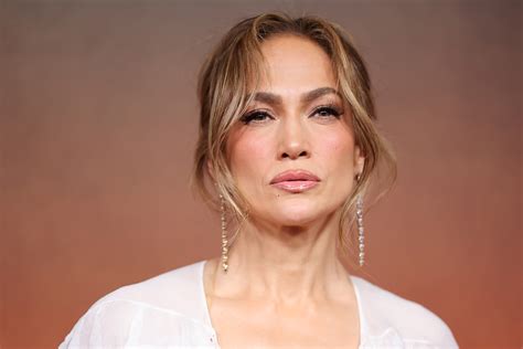 Jennifer Lopez Tour 2025 Europe - Victor Pullman