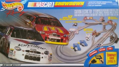 NASCAR Showdown HO 1:64 Hot Wheels Electric Racing Set Mattel | Etsy