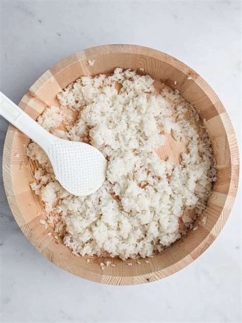 How to Cook Perfect Sushi Rice on The Stove (without a rice cooker ...