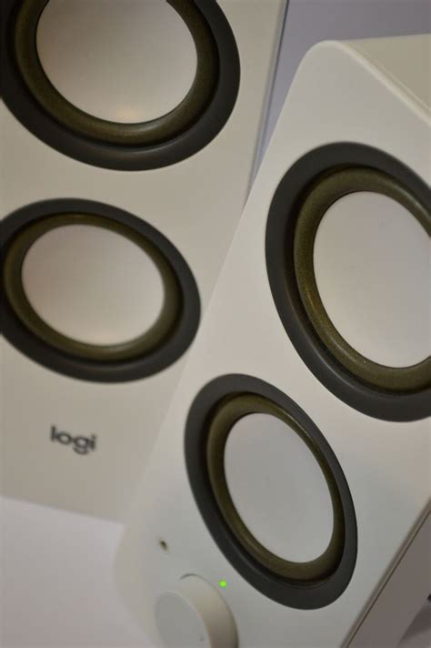 Акустична система колонки Logitech Multimedia Speaker Z200 Snow White ...