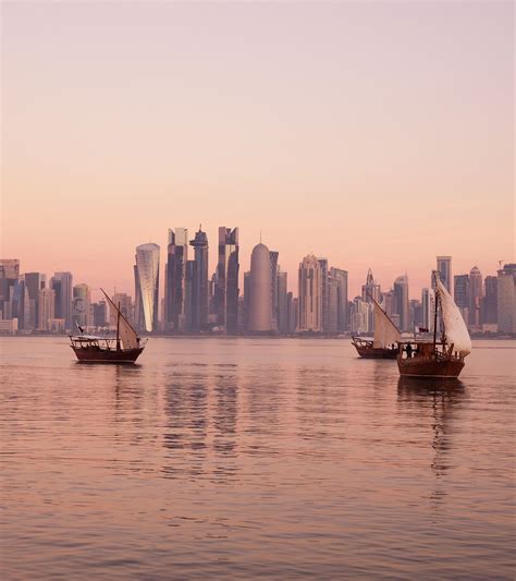 Qatar Travel Guide - Wanderlust