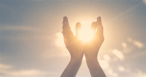 Worshiping Hands Images - 54+ Koleksi Gambar