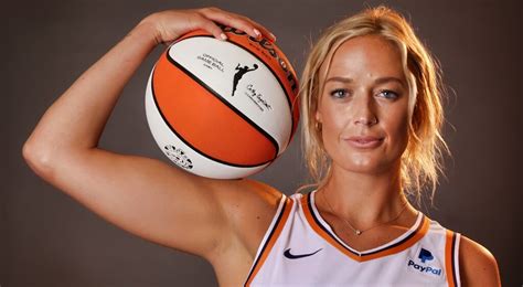PHOTOS: WNBA Star Sophie Cunningham Has Fans Going Wild As She Leaves ...