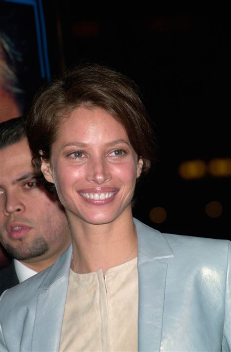 Explore Christy Turlington Model Biography | Catwalk Yourself