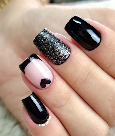 Inspiração De Unhas Pretas - Unhas com esmaltes pretos - Dicas e Galeria de fotos incrível - UNHAS ...