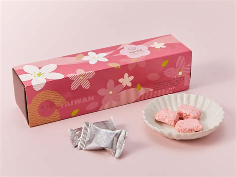 コレド室町テラス 2F｜郭元益（グォユェンイー） | NAKED FLOWERS 2021 −桜− 世界遺産・二条城