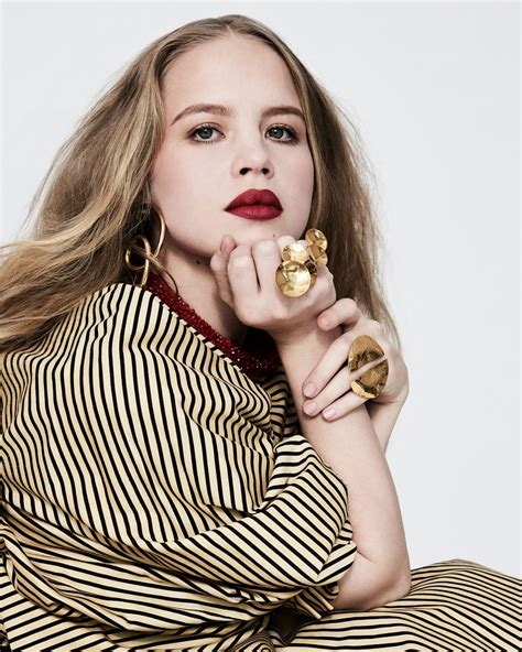 Interview: Sofia Vassilieva - EUPHORIA.