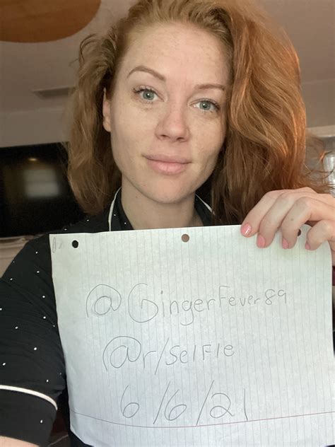 Hi I’m Autumn @Gingerfever89 I’m 32 years old and I’d like to be