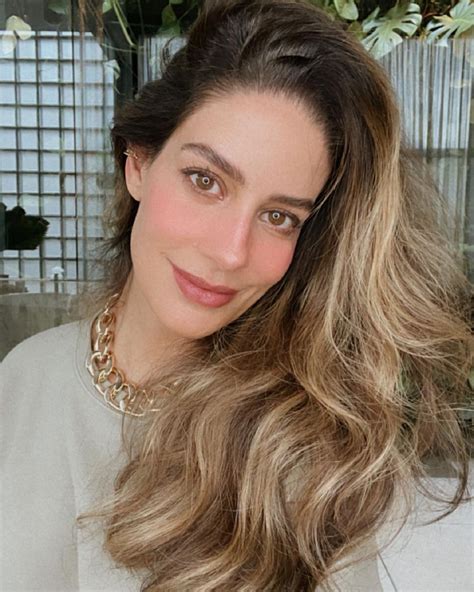 Profile and News Regarding Manuela Gonzalez 13