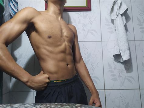 I need help, I have been in the gym for almost a year, I am 16 years