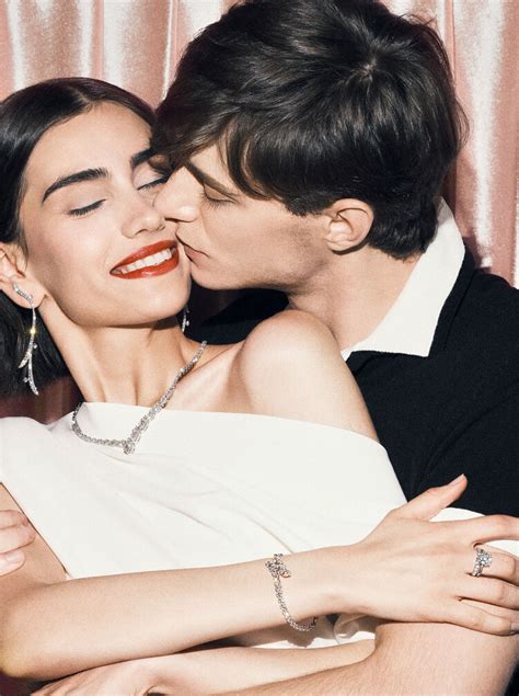 ENGAGEMENT & WEDDING | Hearts On Fire