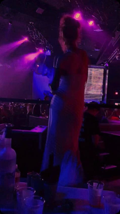 Audrey Hollander | Would you let me dance🔥 my way into your heart♥️. I