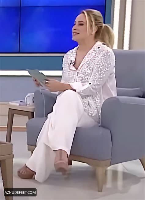 NUR VIRAL Feet - AZNudeFeet