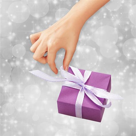 gift  bokeh background  stock photo public domain pictures