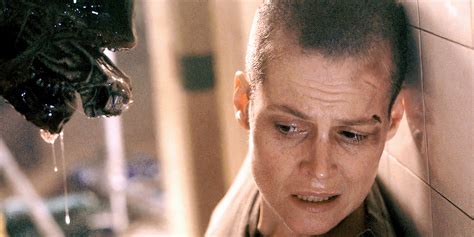Every Alien Movie, Rated - Fyuu