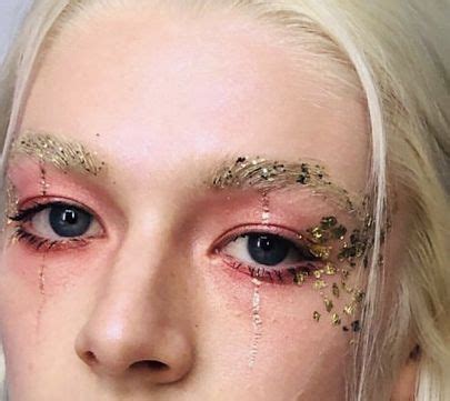 Pin de Diana Malyshkina em muah | Ideias de maquiagem, Inspiração ...