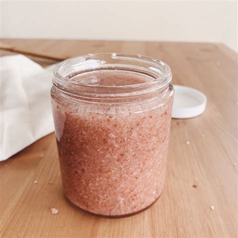 ingredient diy himalayan salt scrub  nourishing plate