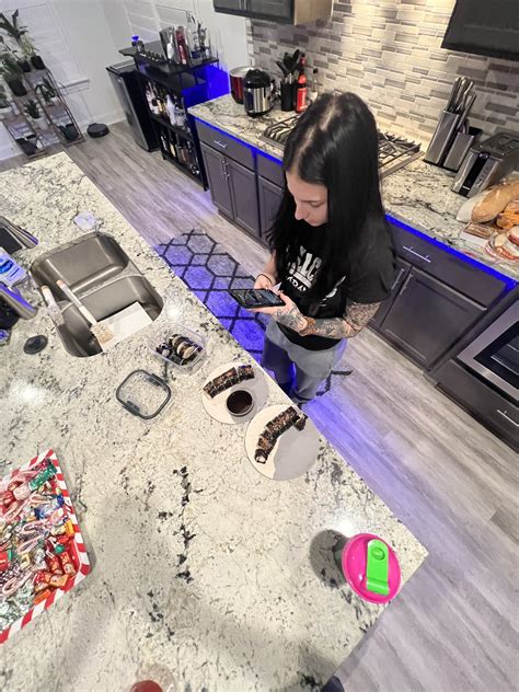 Fang (@TheFangdom) / Twitter