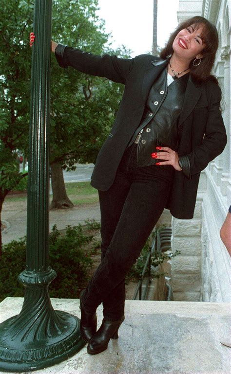 When was selena murdered is a question that still haunts her fans 19