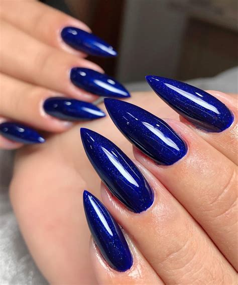 Unha Em Gel Azul Escuro