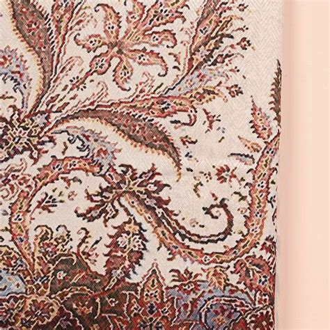 white paisley dnsh zaymal