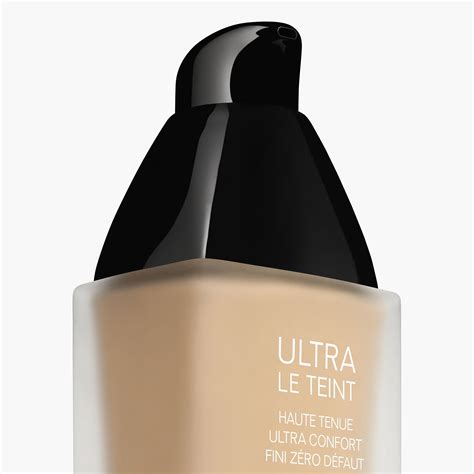 ULTRA LE TEINT FLUIDE - Fondöten CHANEL ≡ SEPHORA