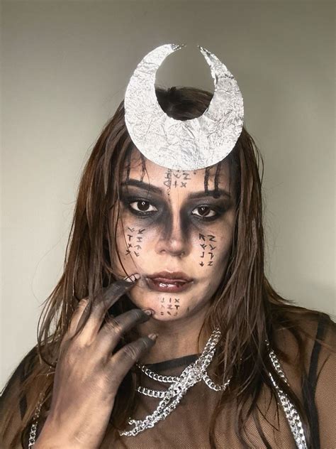 Look de maquillaje de Halloween: ENCANTADORA