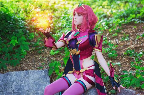Pyra Cosplay : r/Xenoblade_Chronicles
