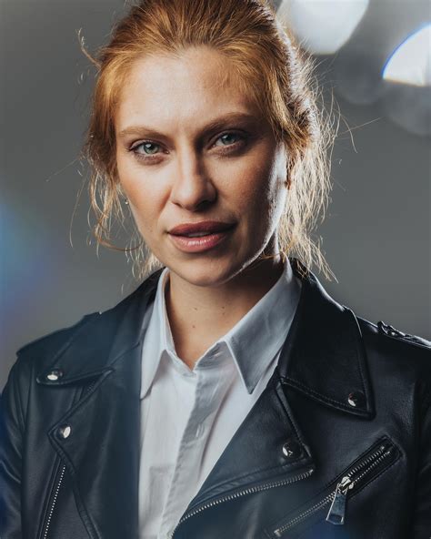 Lana Rhodes | 🖤 Foto: @nathaliepaulifotografia Mentoria