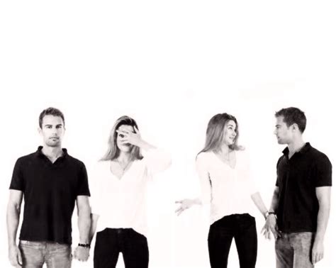 Aw Sheo so cuteeeeee ~Divergent~ ~Insurgent~ ~Allegiant~ Divergent