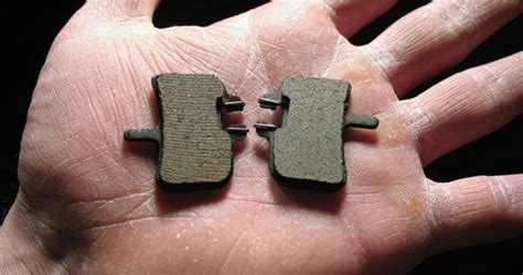 how to clean brake pads