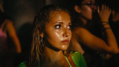 ‘How to Have Sex’ Considers Assault Survivors - The New York Times