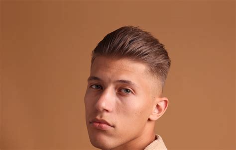 Top 5 Trendy Mens Hairstyles & Haircuts to try in 2025