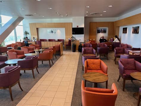 review air india lounge  york jfk  mile   time