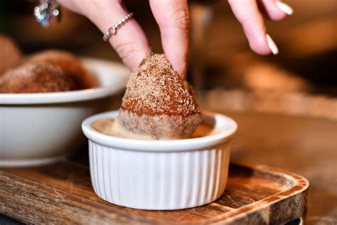 Dessert Menu — Cunard Tavern