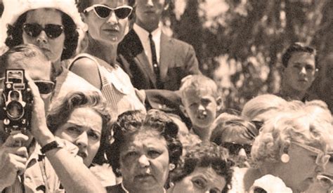 August 8, 1962 - Funeral For Marilyn Monroe – Past Daily: News, History ...