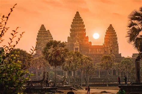 angkor wat sunrise  sunset   guide  siem reap  siem