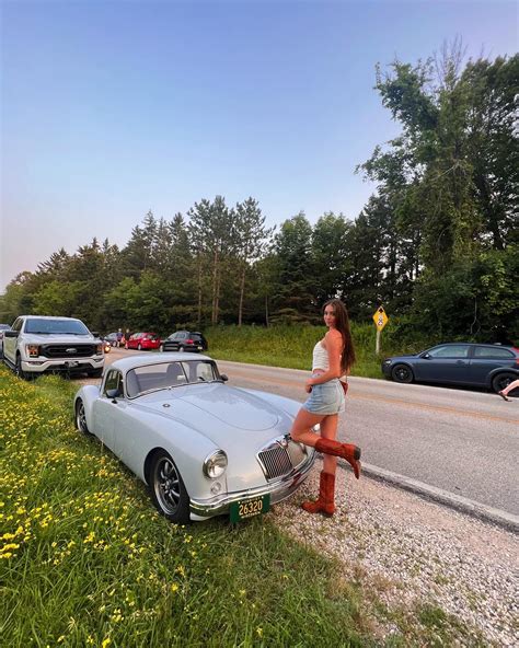 Riley Burkey | @jvbswim X ranch days | Instagram