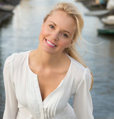 Playboy Playmate Stacy Fuson Reveals Her Workout, Diet & Beauty Secrets