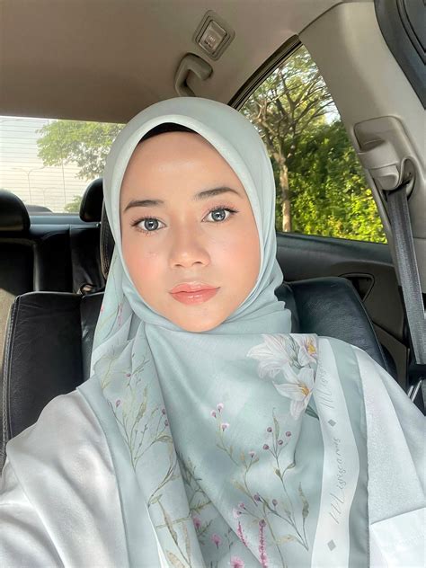 nur amylia (@cloudythgzs62) / Twitter