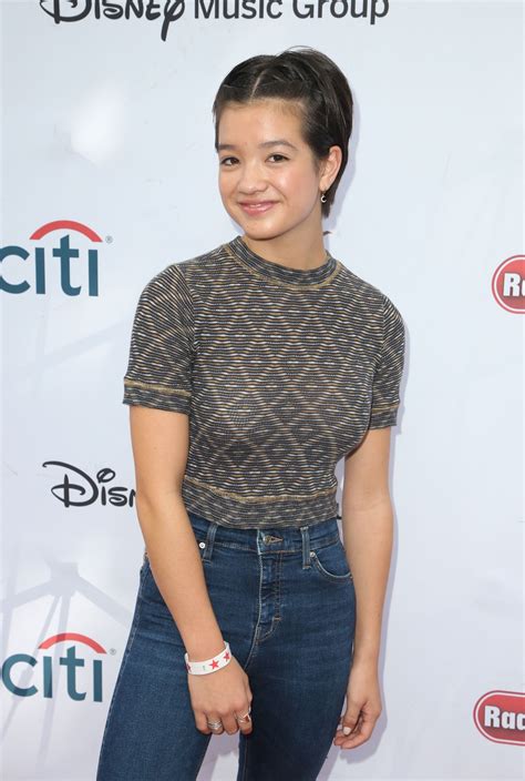 Peyton Elizabeth Lee – 2018 LA Family Day • CelebMafia