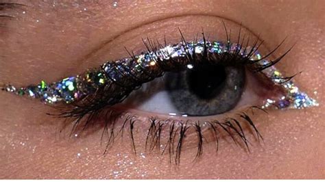 Your Guide to Long Lasting Glitter Makeup (2024) | SBLC Cosmetics