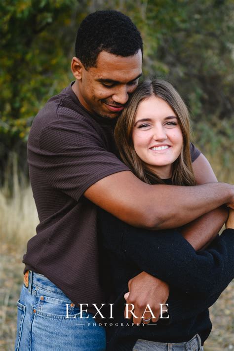 Posing tips for Adult Children & Spouses - Lexi Rae Photography