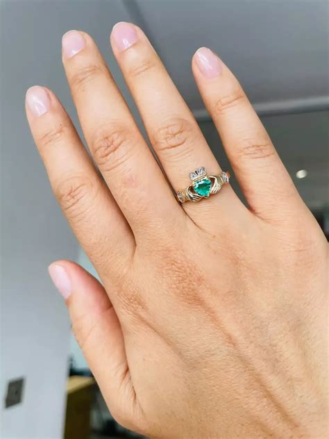 Exquisite Emerald and Diamond Irish Claddagh Ring
