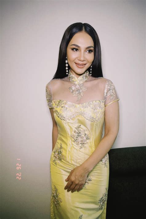 Almy Nadia Official Fanpage... - Almy Nadia Official Fanpage